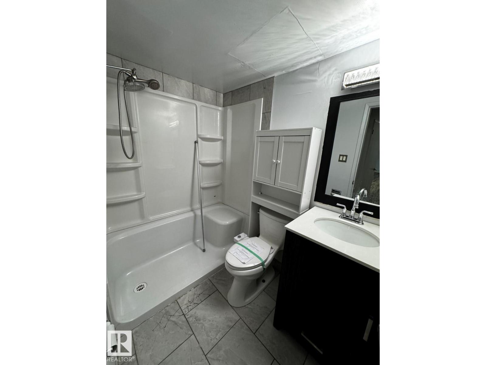 #203 10415 93 ST NW - 13