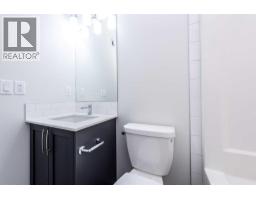 57 Corner Glen Row NE - photo 26