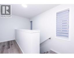 57 Corner Glen Row NE - photo 16