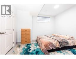 57 Corner Glen Row NE - photo 30