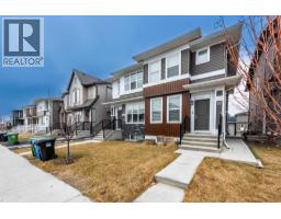 57 Corner Glen Row NE - photo 1