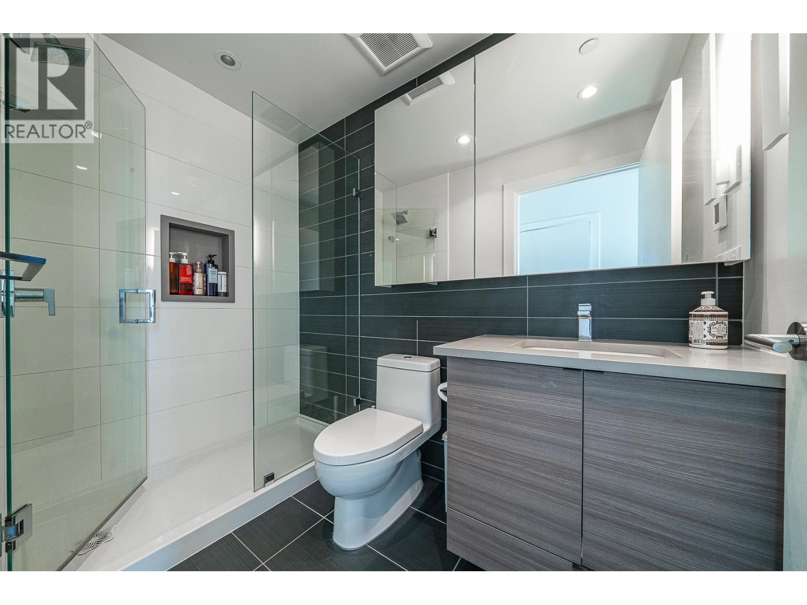 3 Bed, 2 Bath House for Sale in Vancouver – 1402 3438 SAWMILL CRESCENT, Vancouver - Image 15