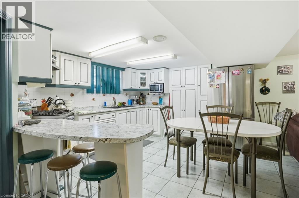 192 PARKDALE Avenue S - 32