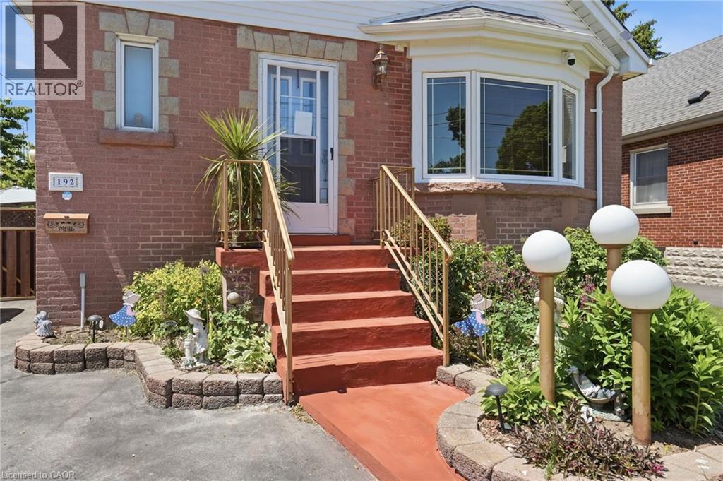 192 PARKDALE Avenue S - 5