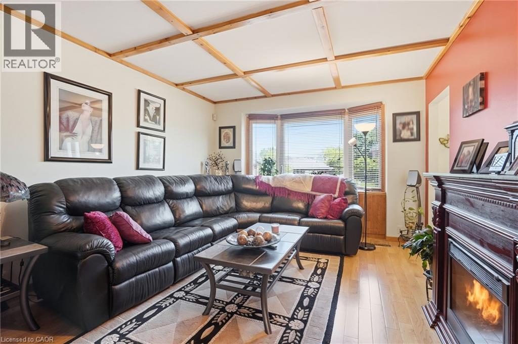 192 PARKDALE Avenue S - 7