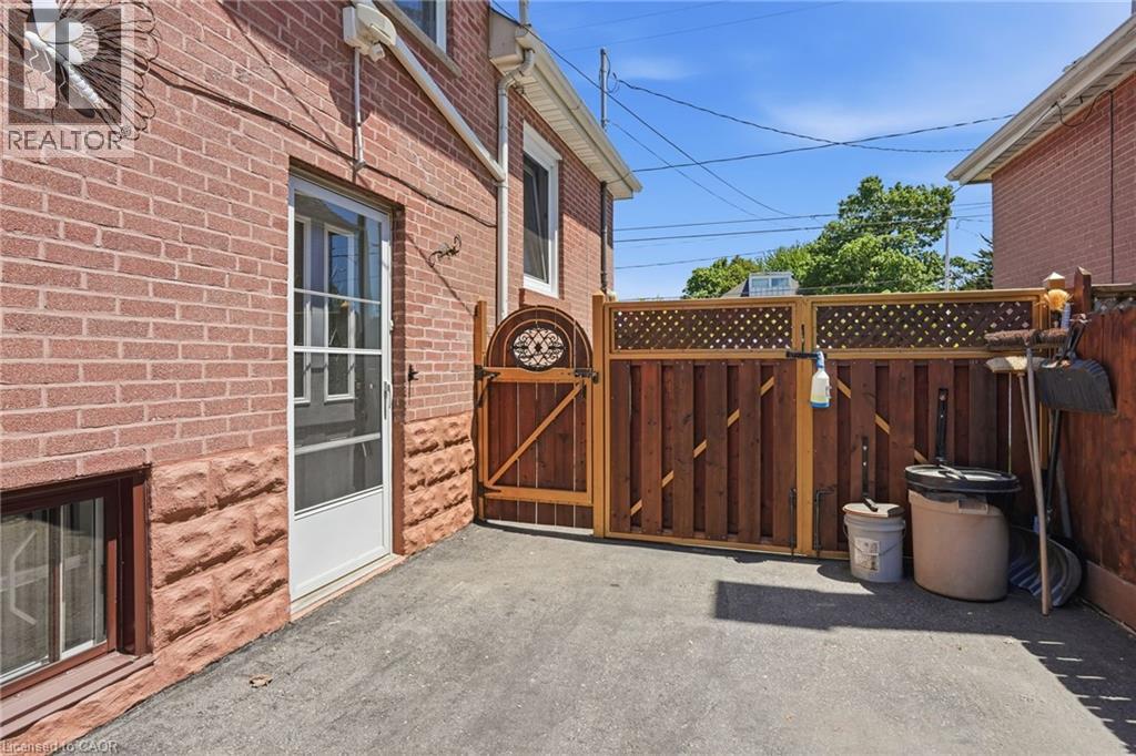 192 PARKDALE Avenue S - 44