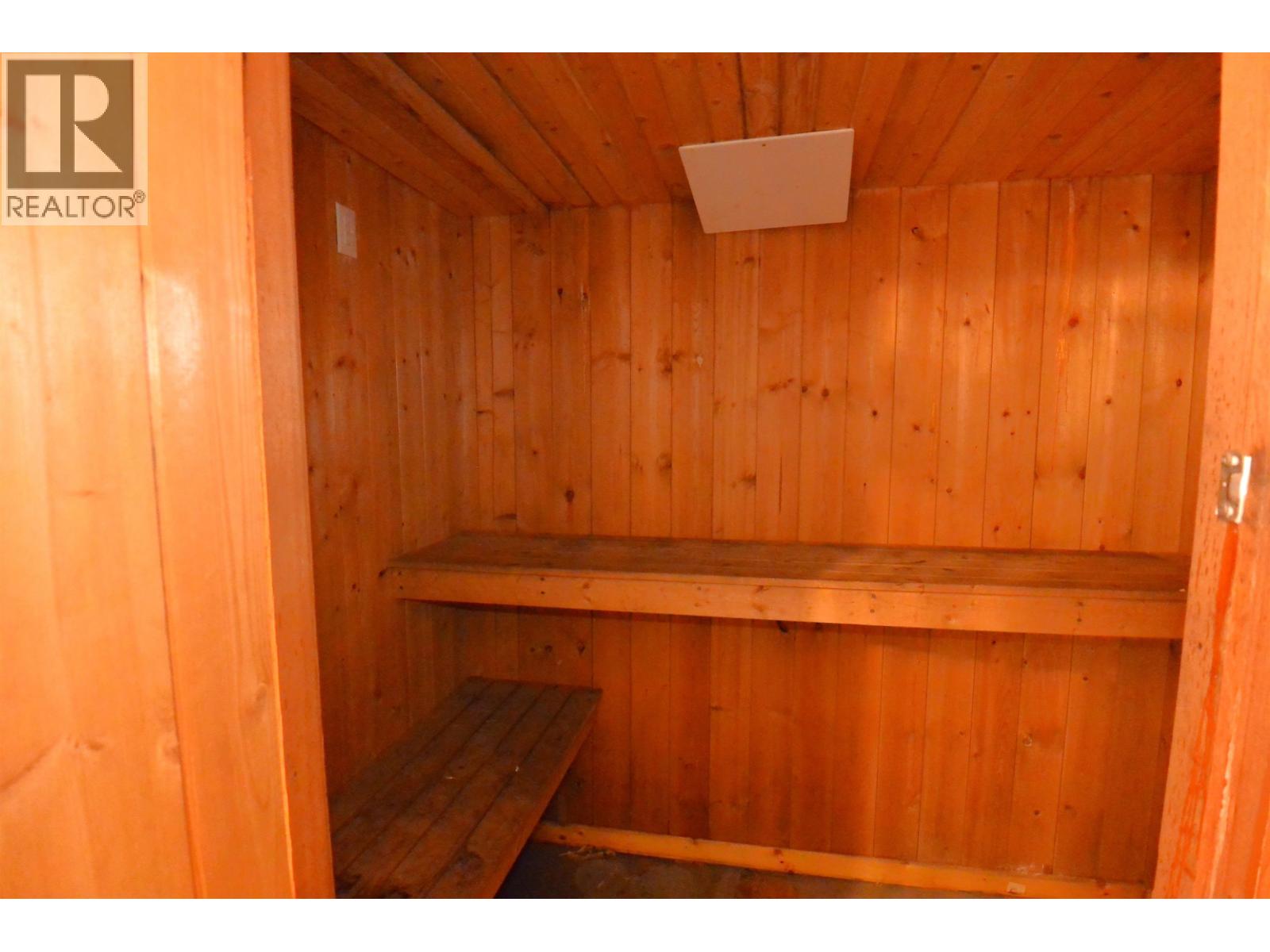 3686 VICTORIA Drive, Smithers
