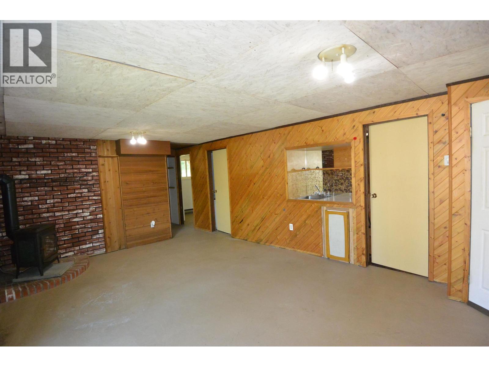 3686 VICTORIA Drive, Smithers