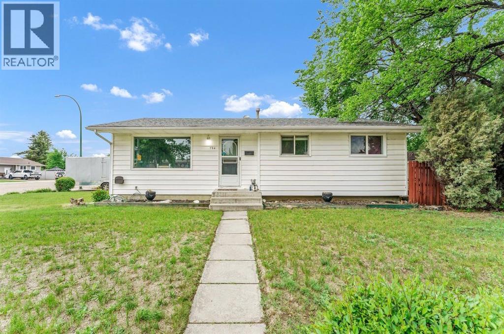 794 Black Boulevard NW - 4