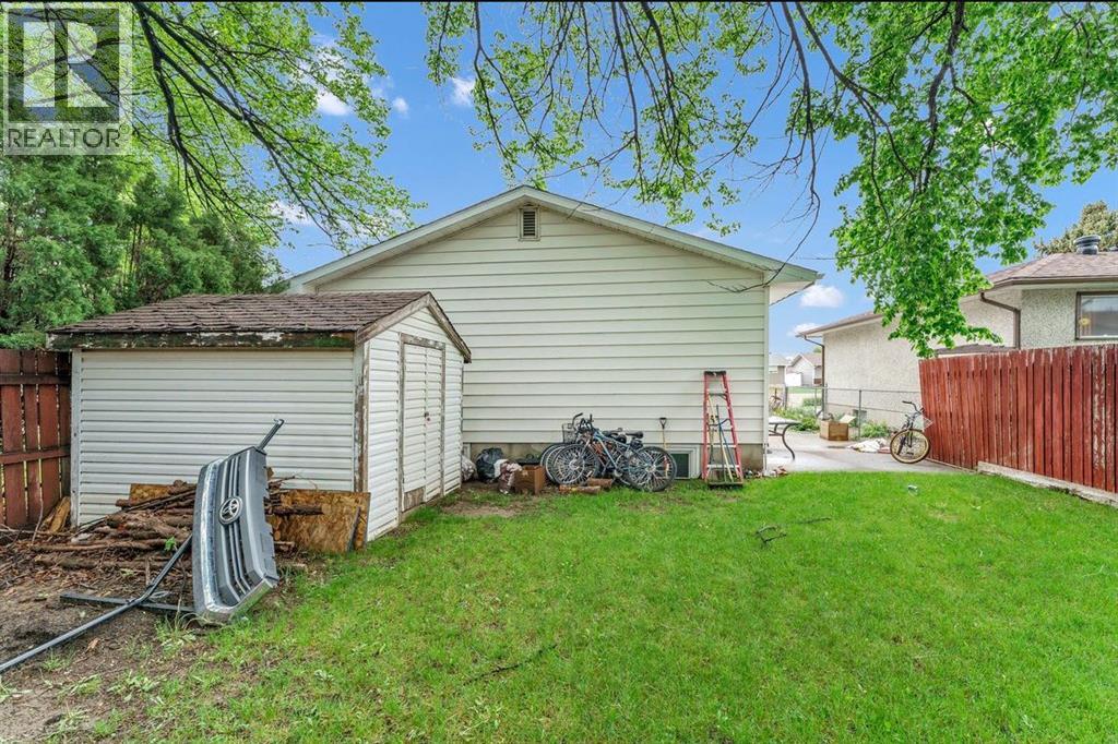 794 Black Boulevard NW - 8