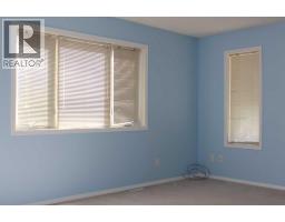 3pc Bathroom - 503 5th Avenue  Ne, Manning, AB T0H2M0 Photo 8