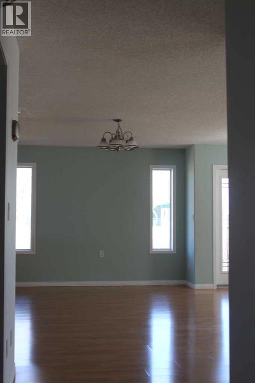 503 5th Avenue NE - 26
