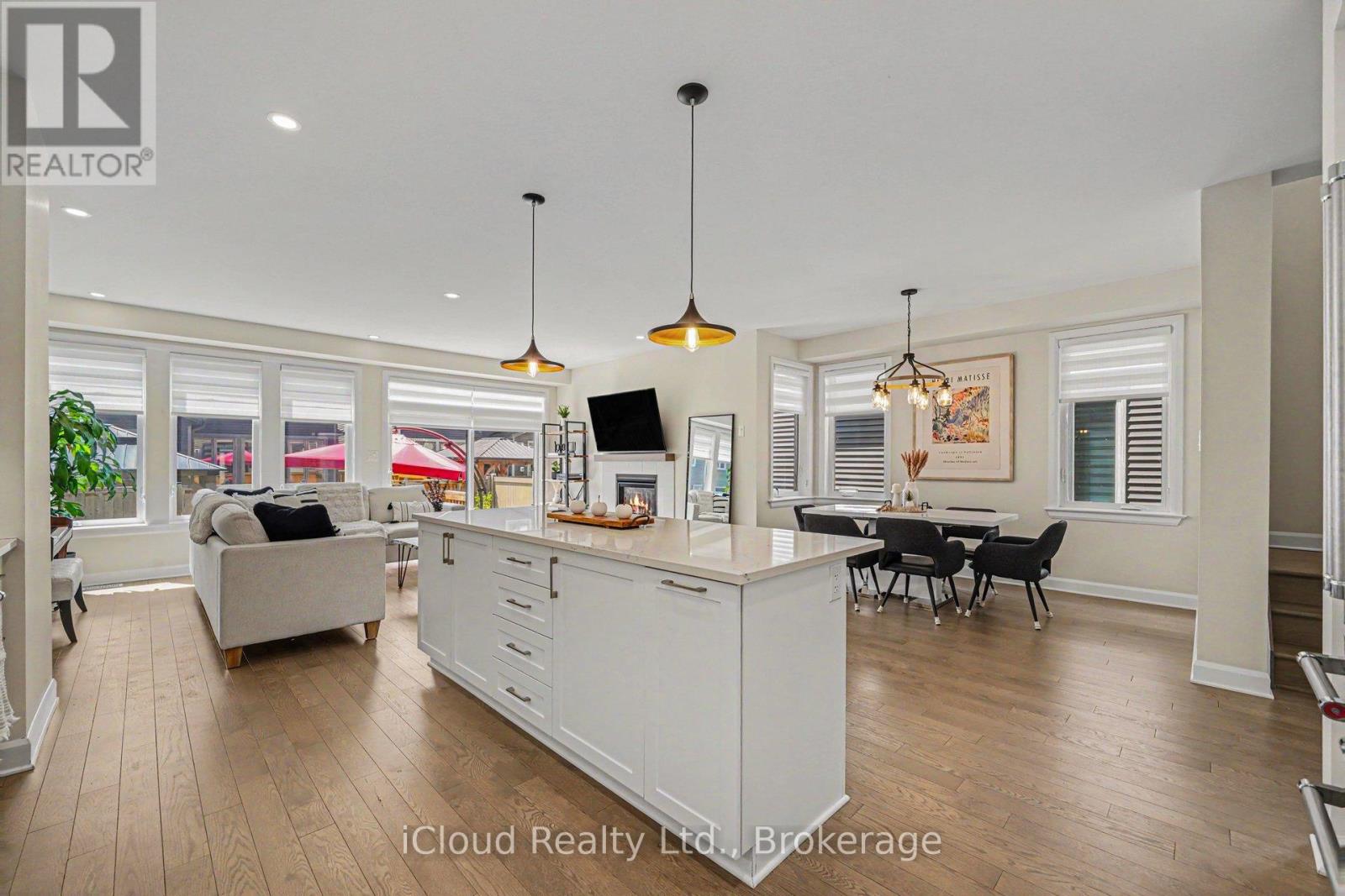616 MOONFLOWER CRESCENT