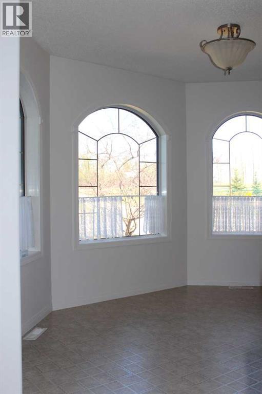 503 5th Avenue NE - 32