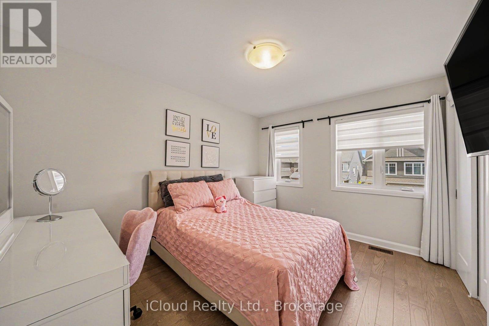 616 MOONFLOWER CRESCENT - 28