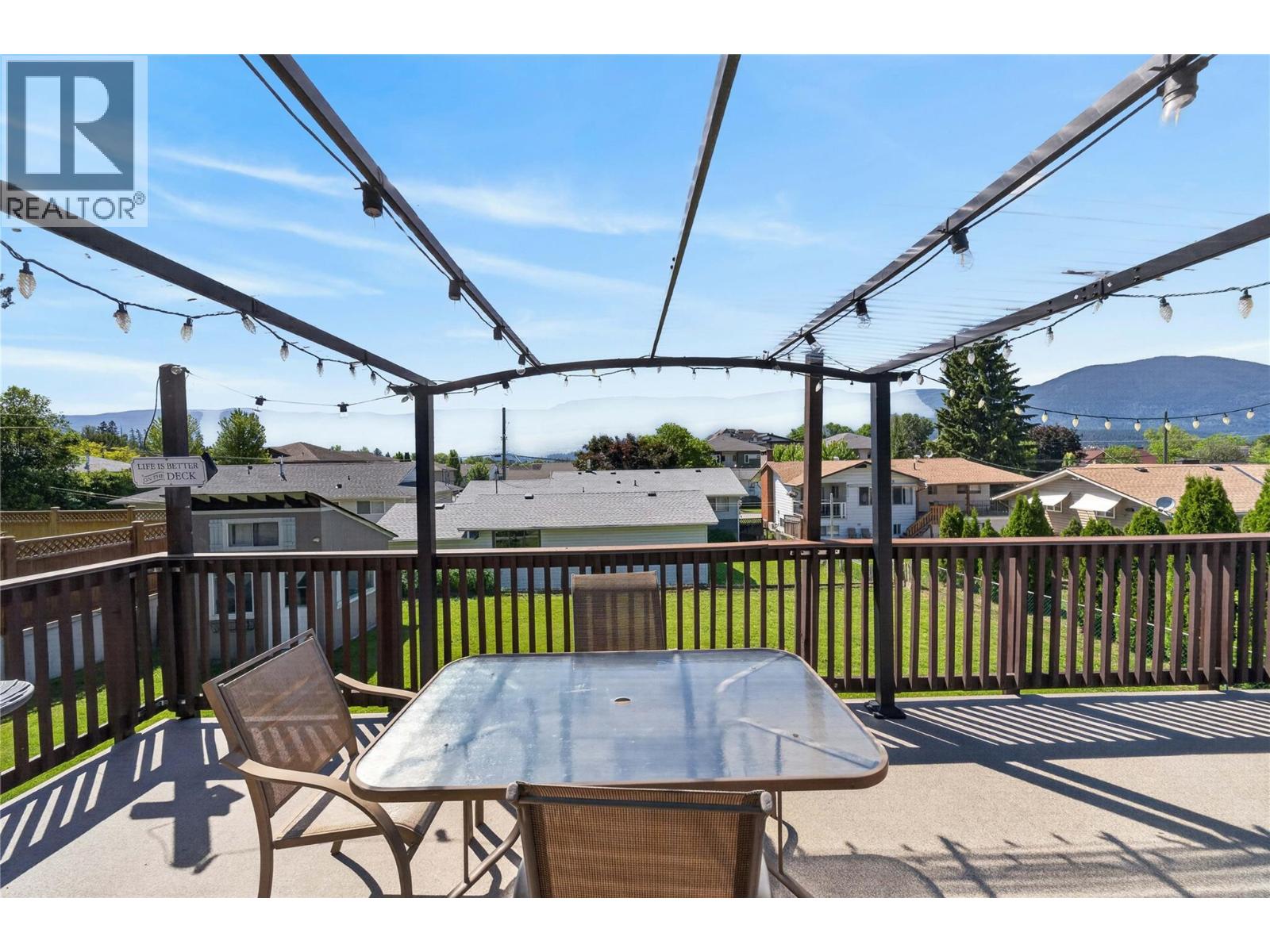 691 3 Street - 39