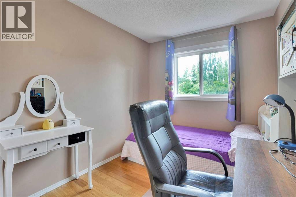 921 Arbour Lake Road NW - 29