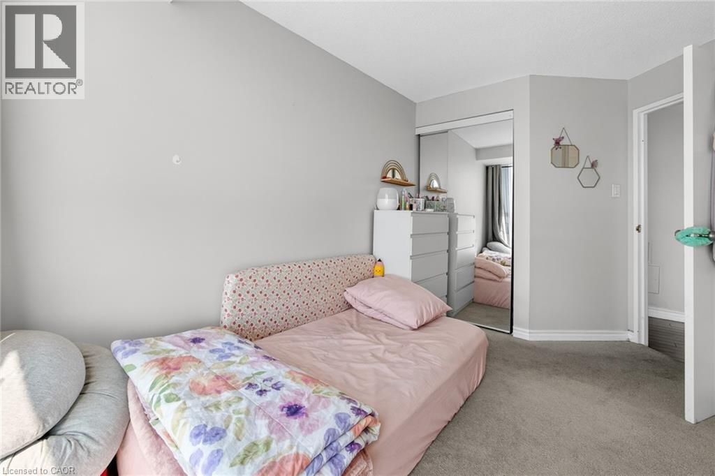 #1004 25 TRAILWOOD Drive - 21
