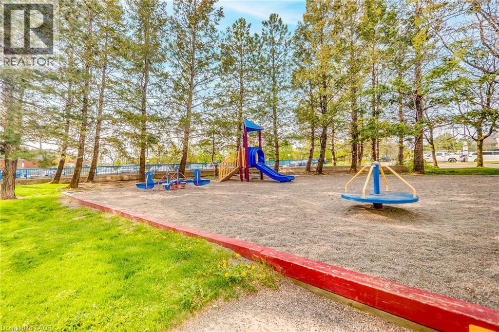 #1004 25 TRAILWOOD Drive - 29