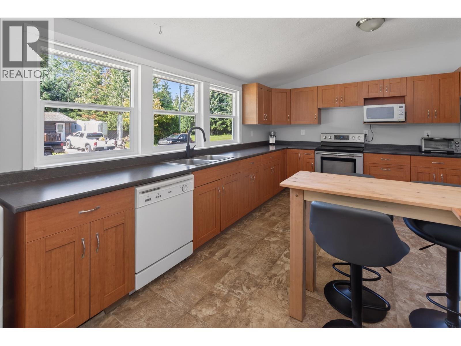 4 DRAKE STREET - 15