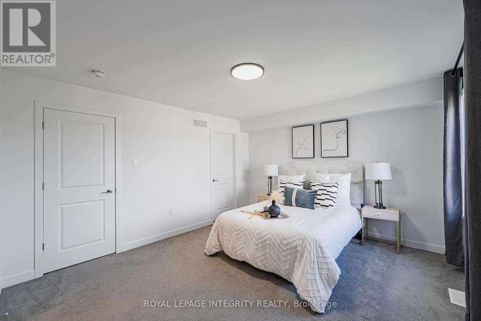 53 MAIZE STREET - 21
