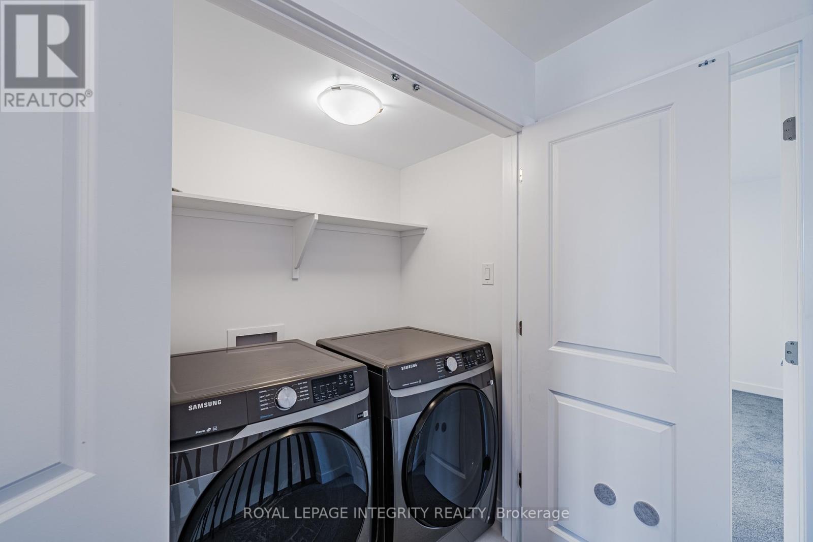 53 MAIZE STREET - 30