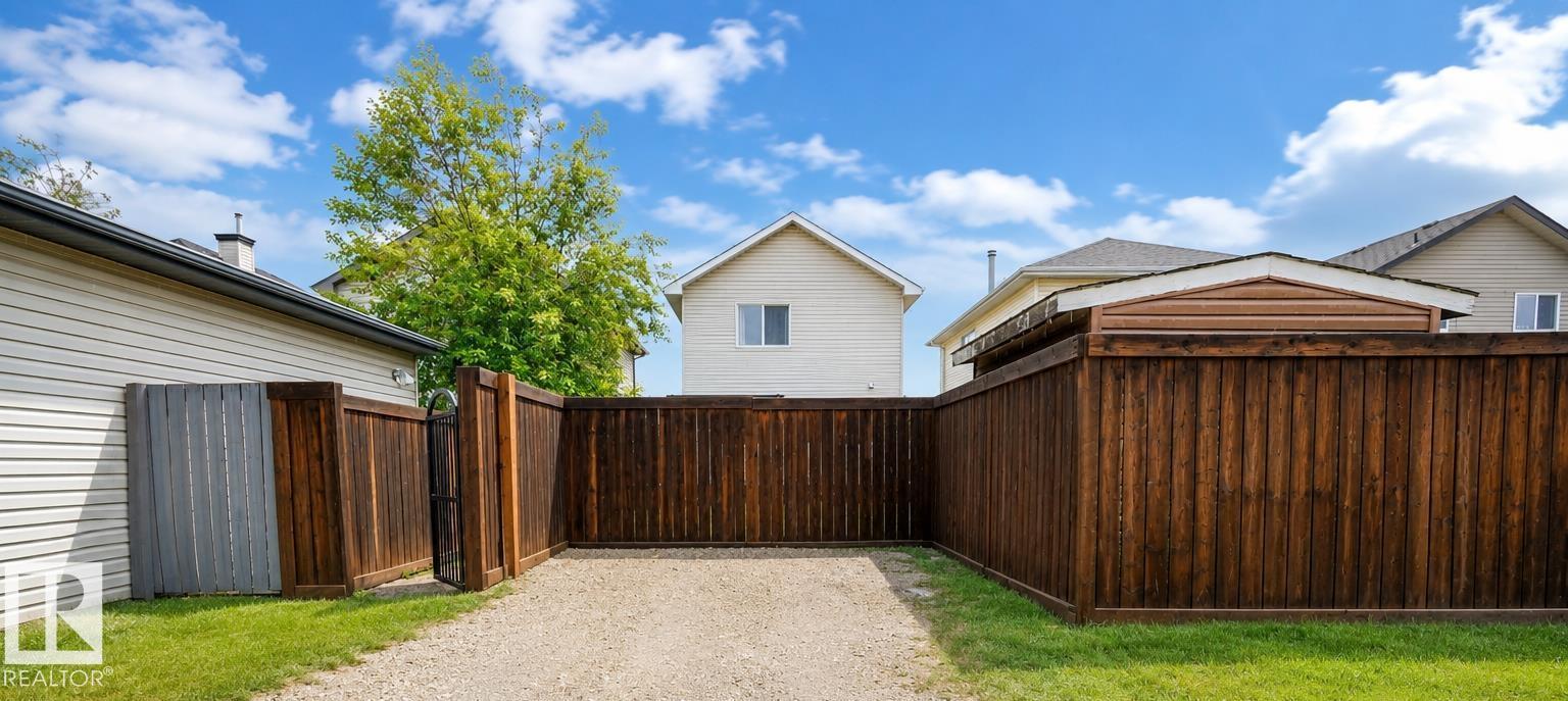 2369 27 AV NW - 36