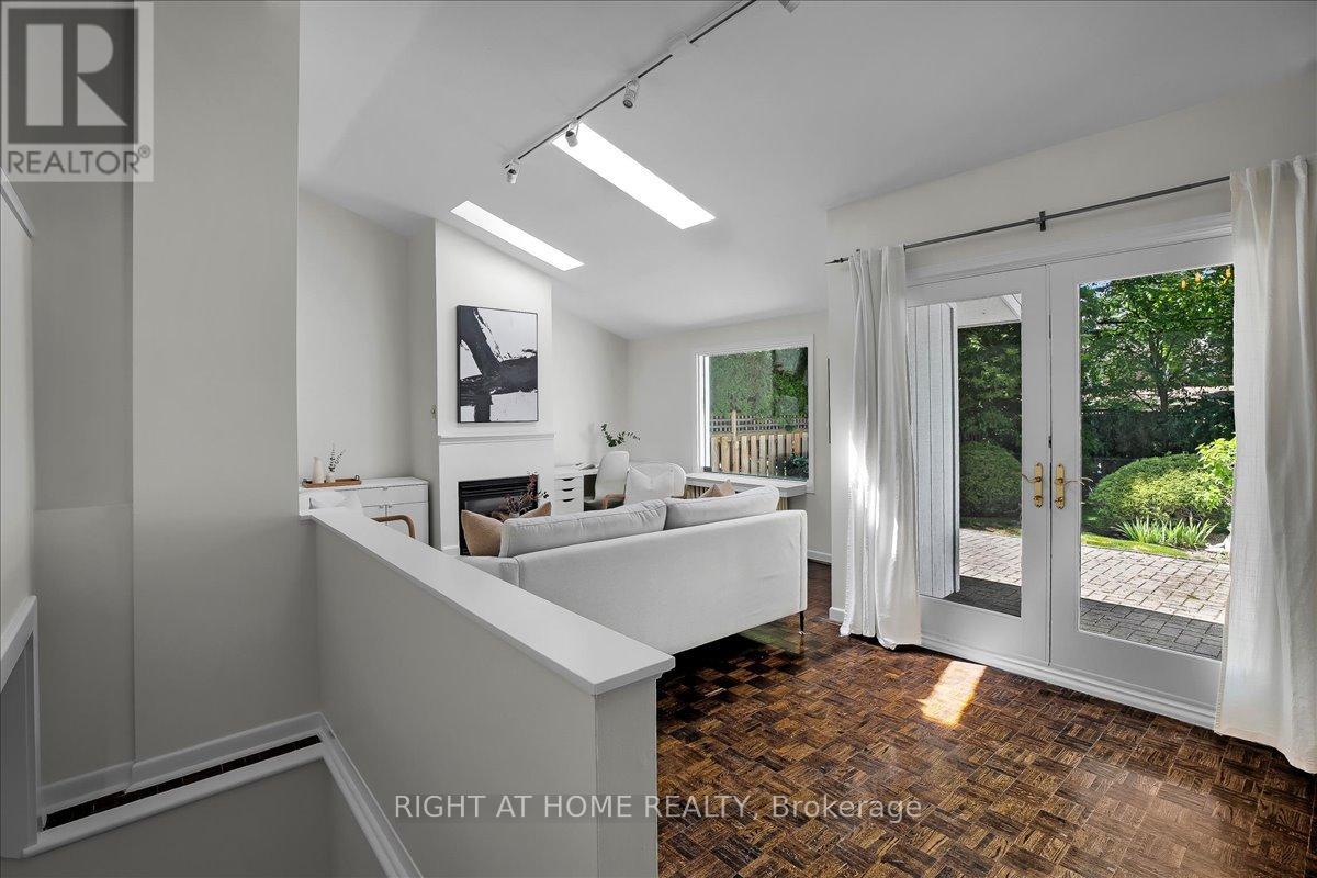 428 BRIAR HILL AVENUE - 14