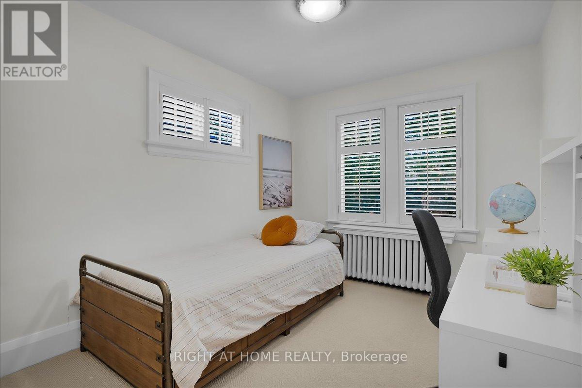 428 BRIAR HILL AVENUE - 18