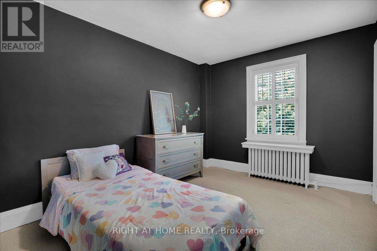 428 BRIAR HILL AVENUE - 20