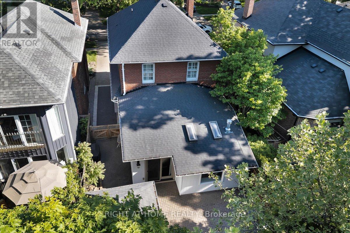 428 BRIAR HILL AVENUE - 27
