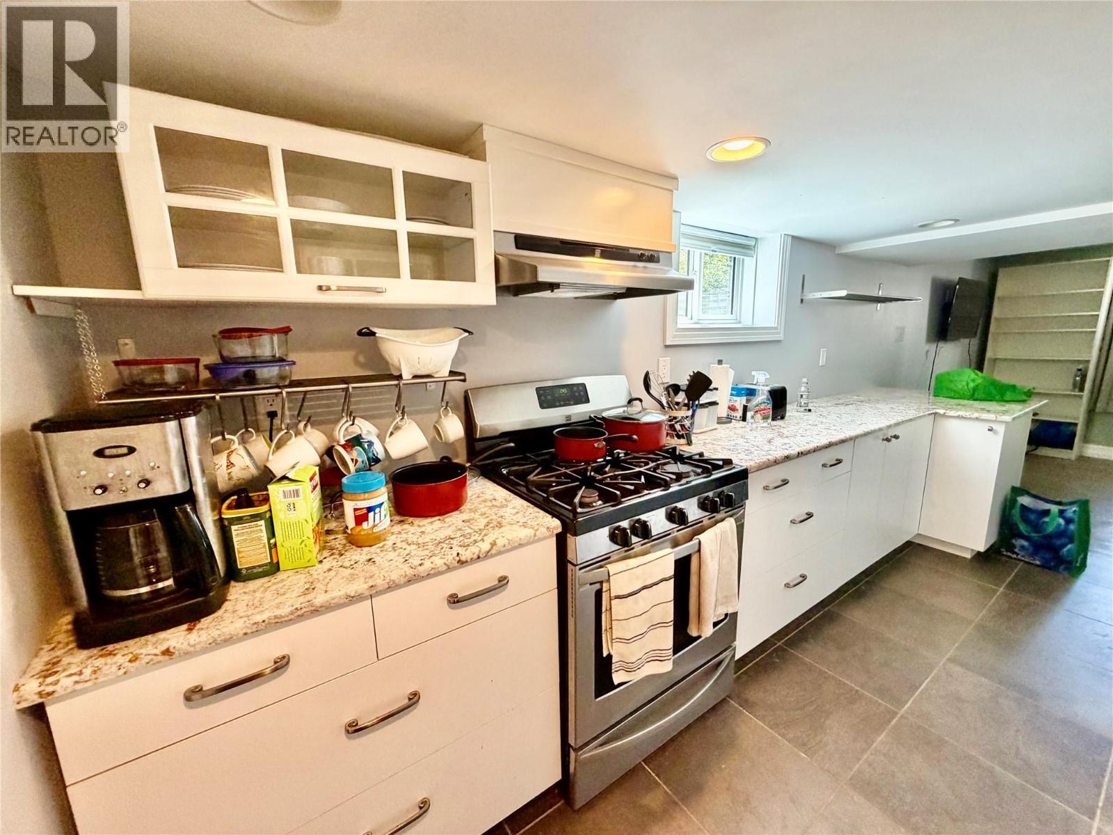 9128 8 Street - 21