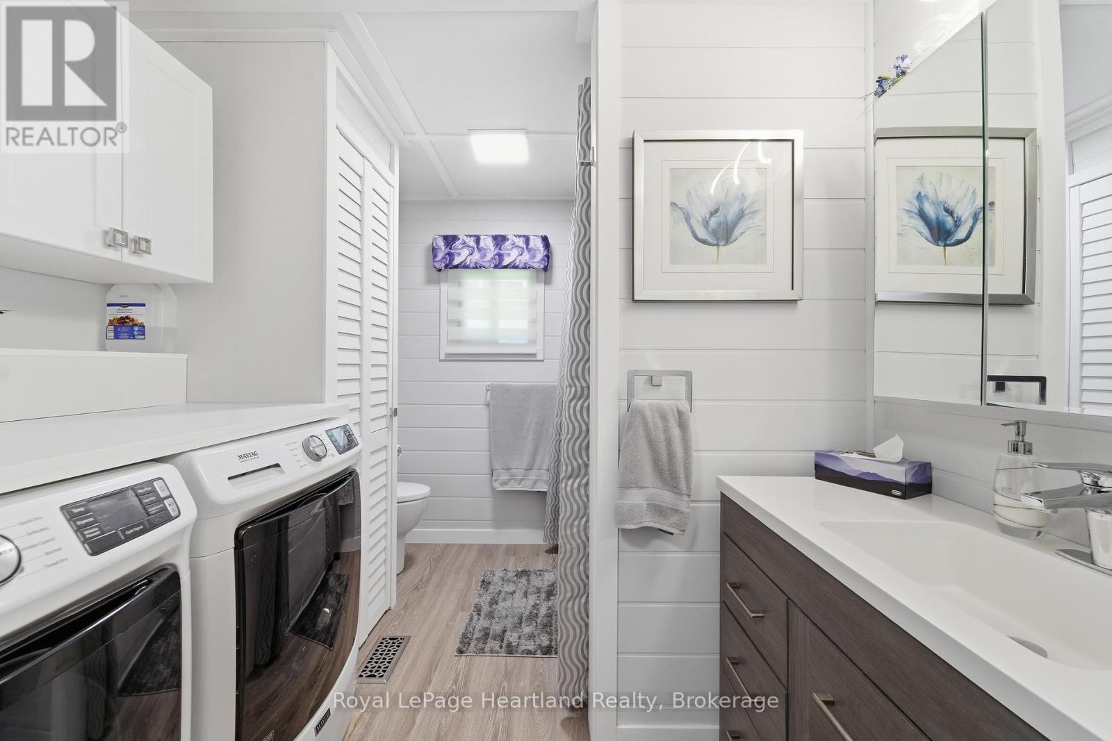 205 CHESTNUT DRIVE - Image 13