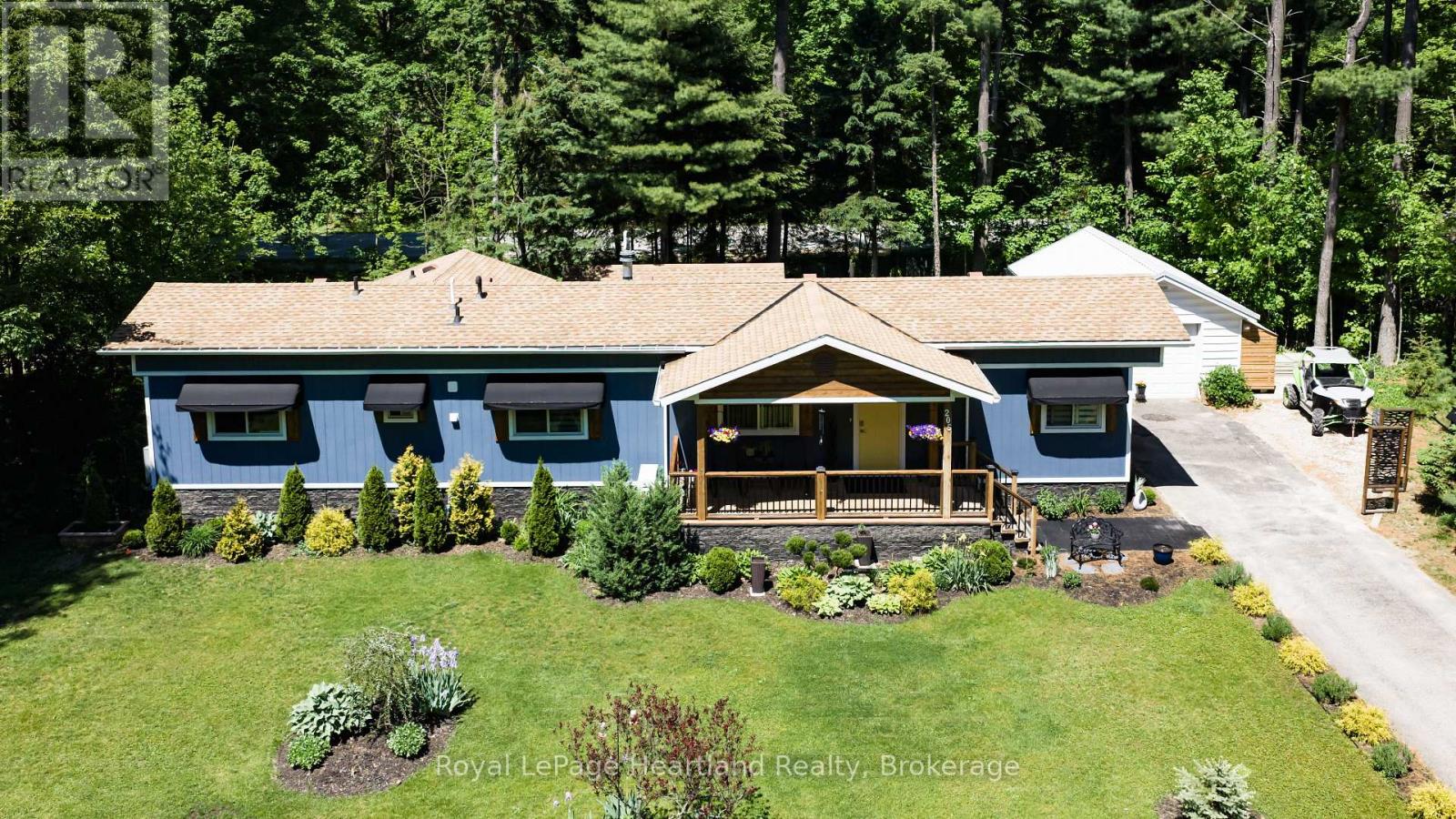 205 CHESTNUT DRIVE - Image 32