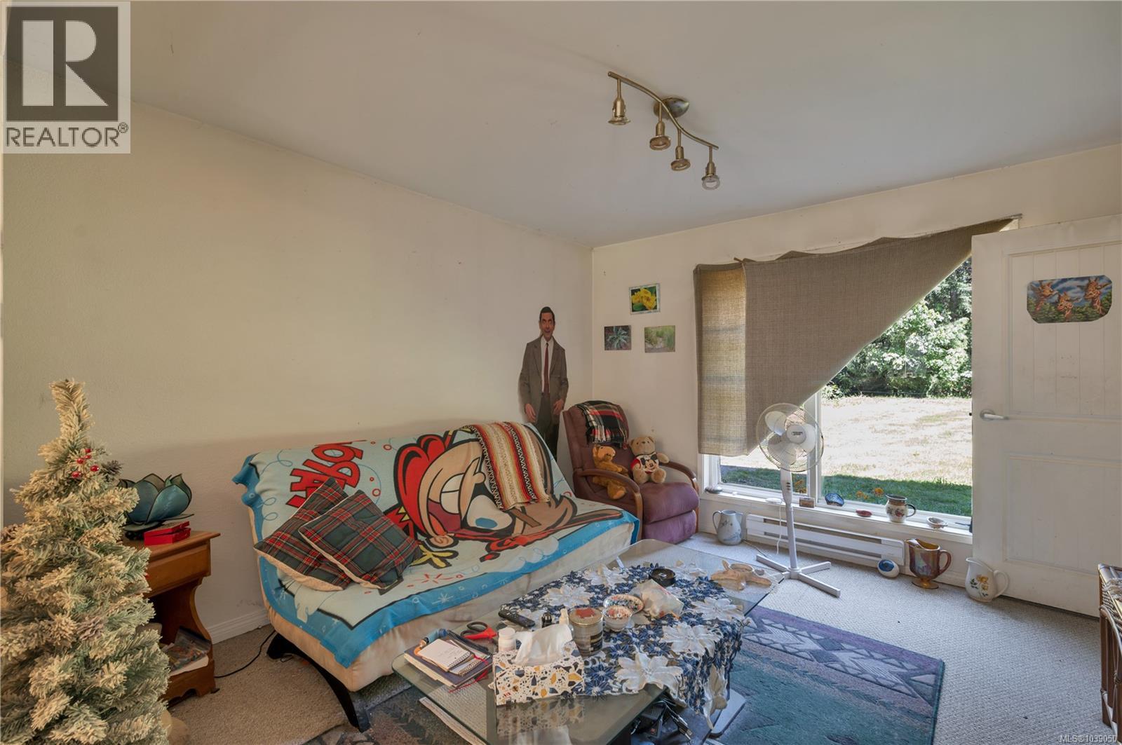 1376 Hooley Rd - 29