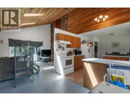 Bedroom - 1376 Hooley Rd, Quadra Island, BC V0P1N0 Photo 11
