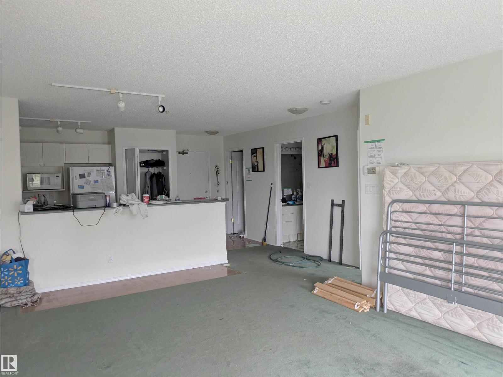 #402 7905 96 ST NW - 12