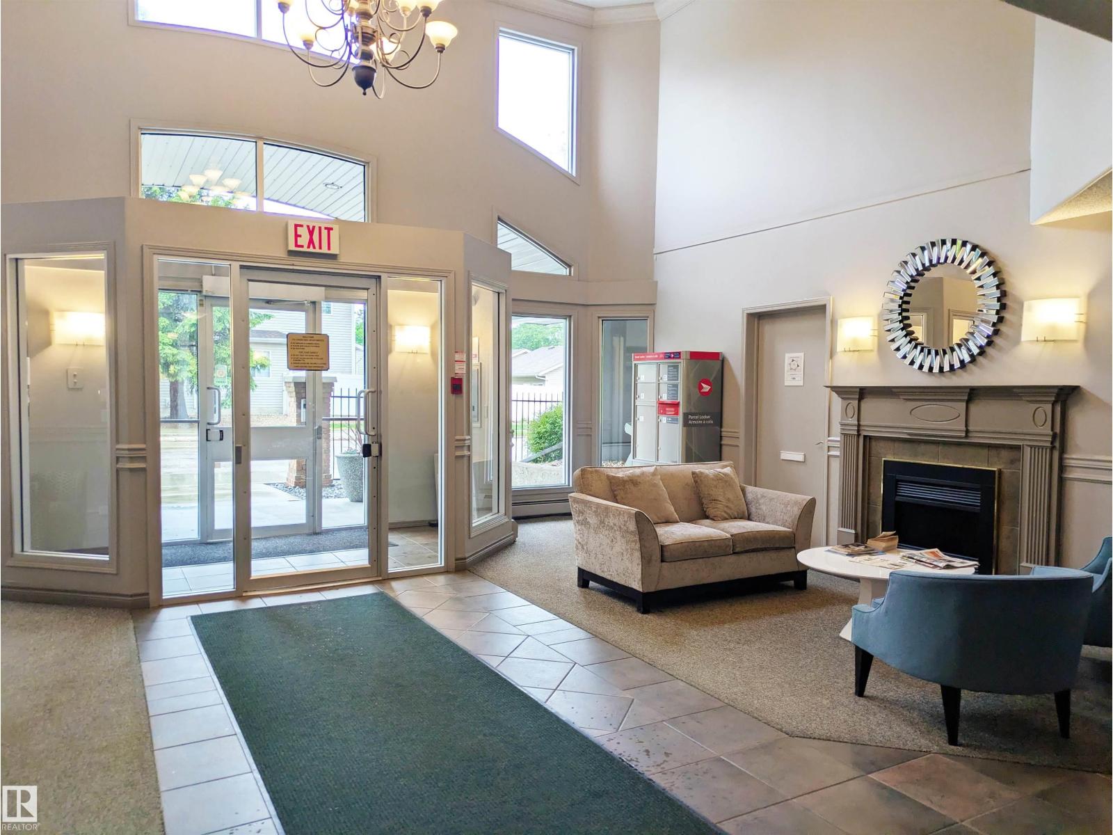 #402 7905 96 ST NW - 4