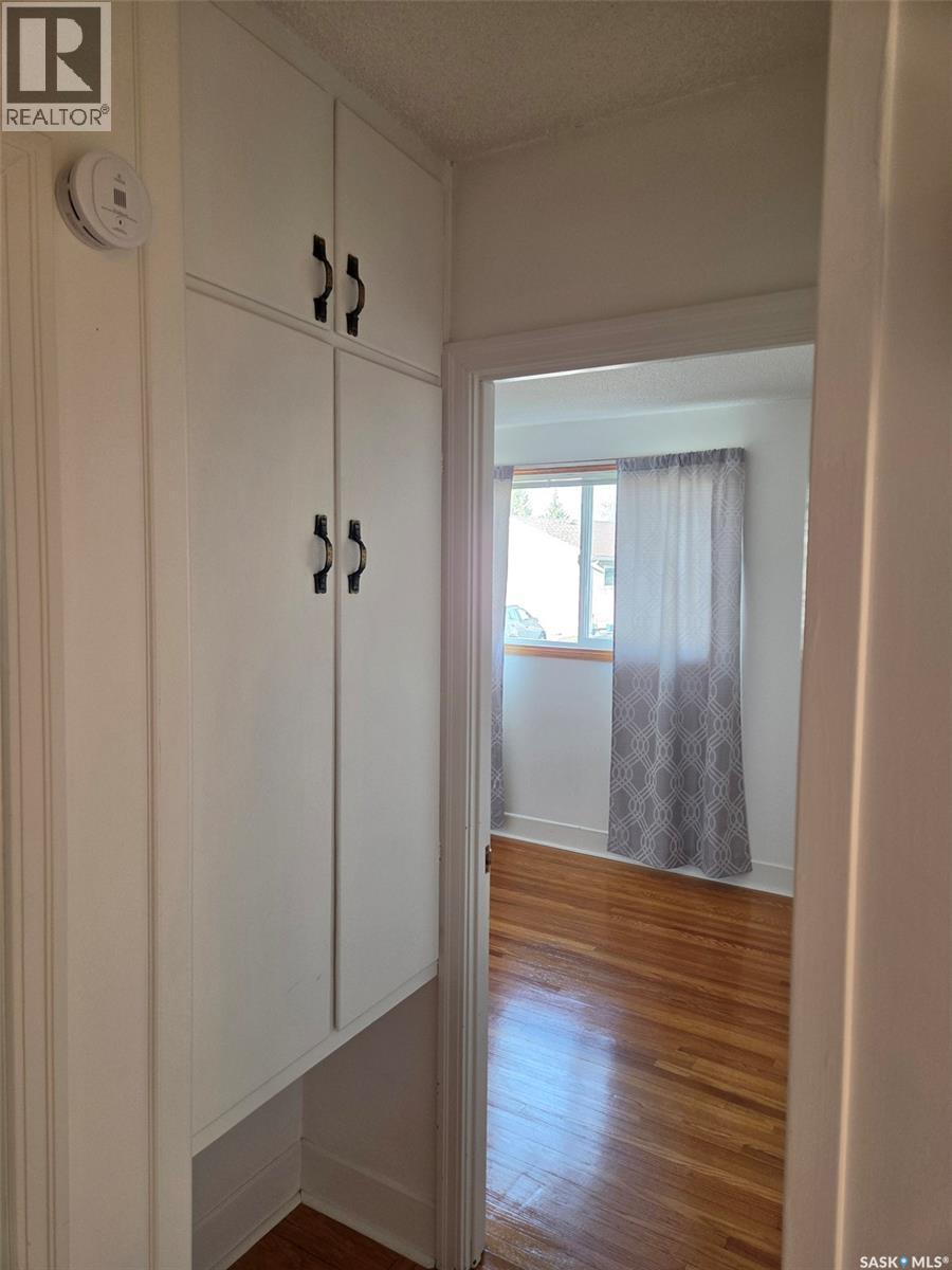 118 5th STREET W - 20