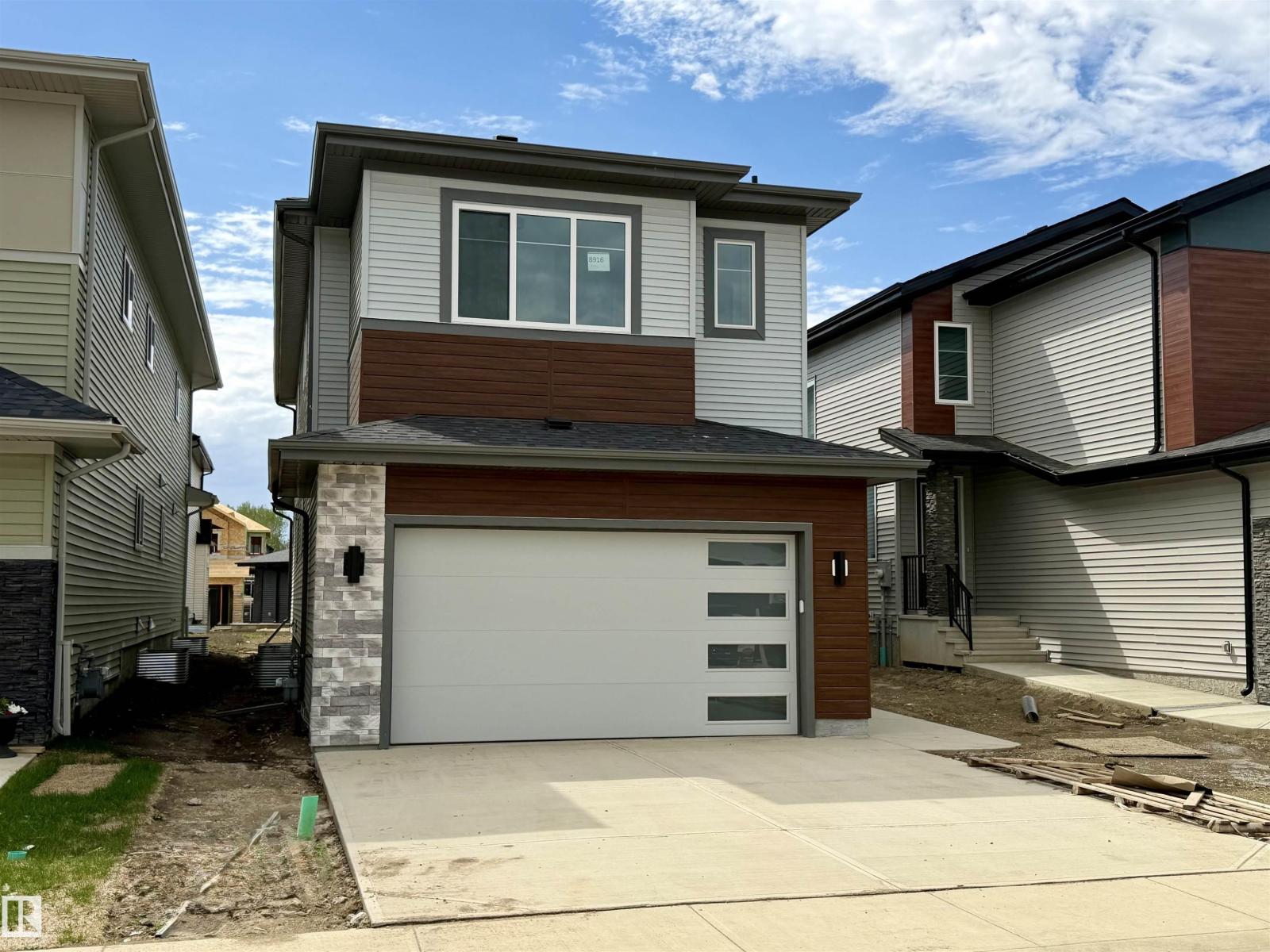 8916 MAYDAY WY SW - 1