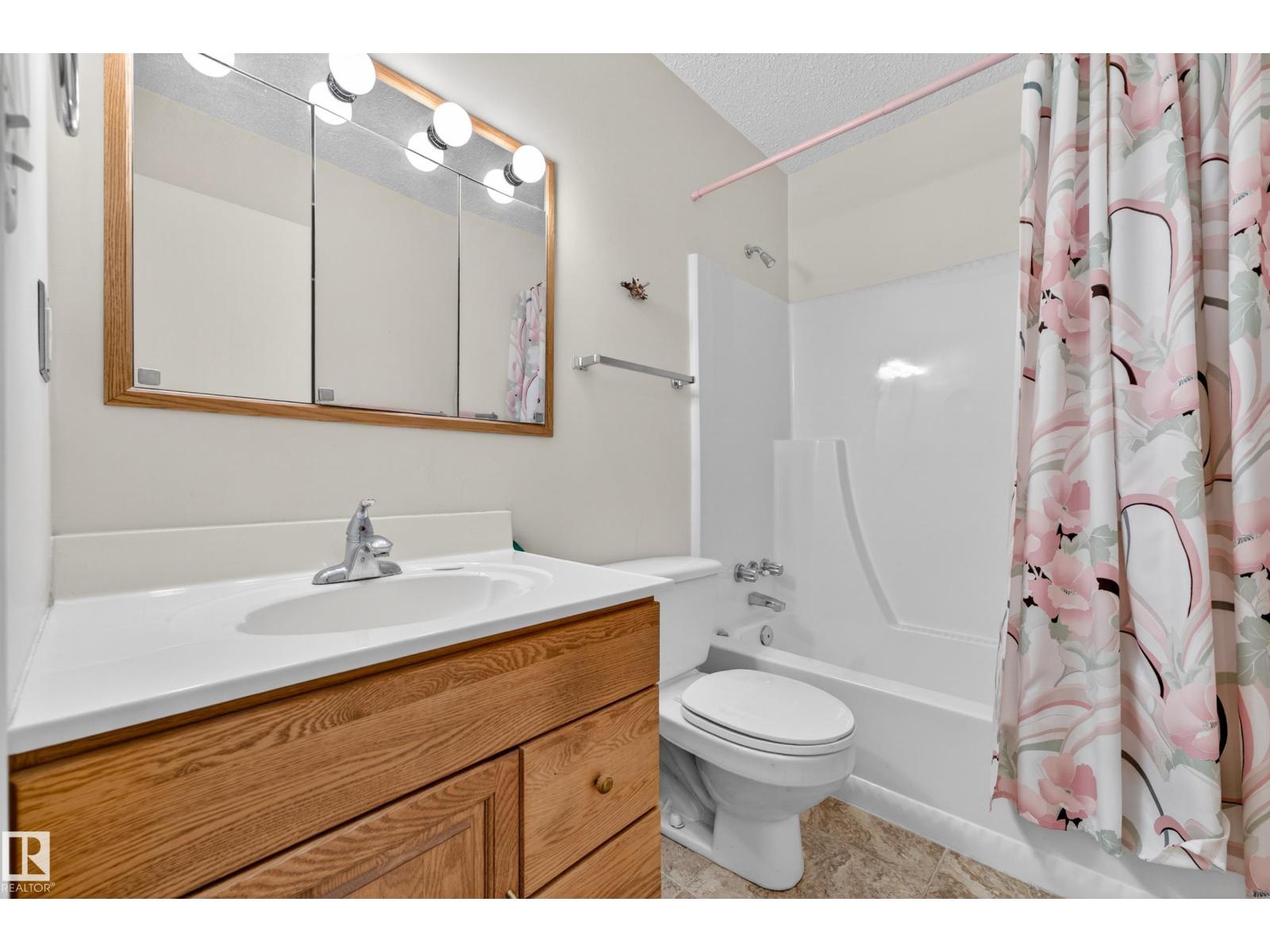 11903 138 AV NW - 37