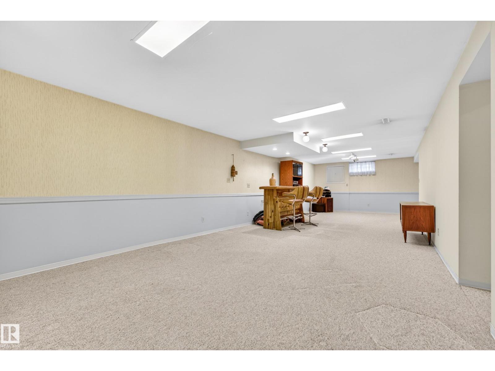 11903 138 AV NW - 43