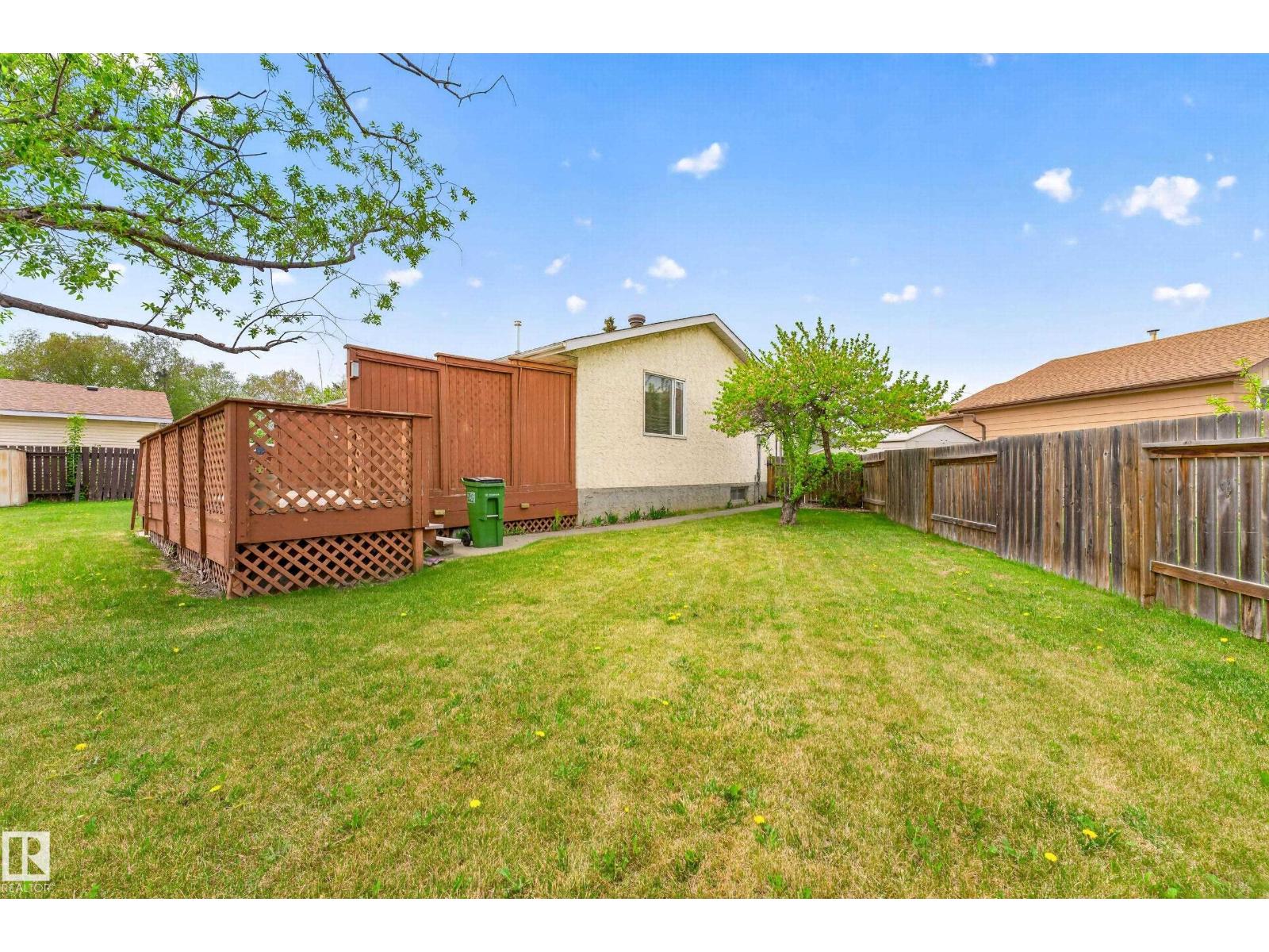 11903 138 AV NW - 8