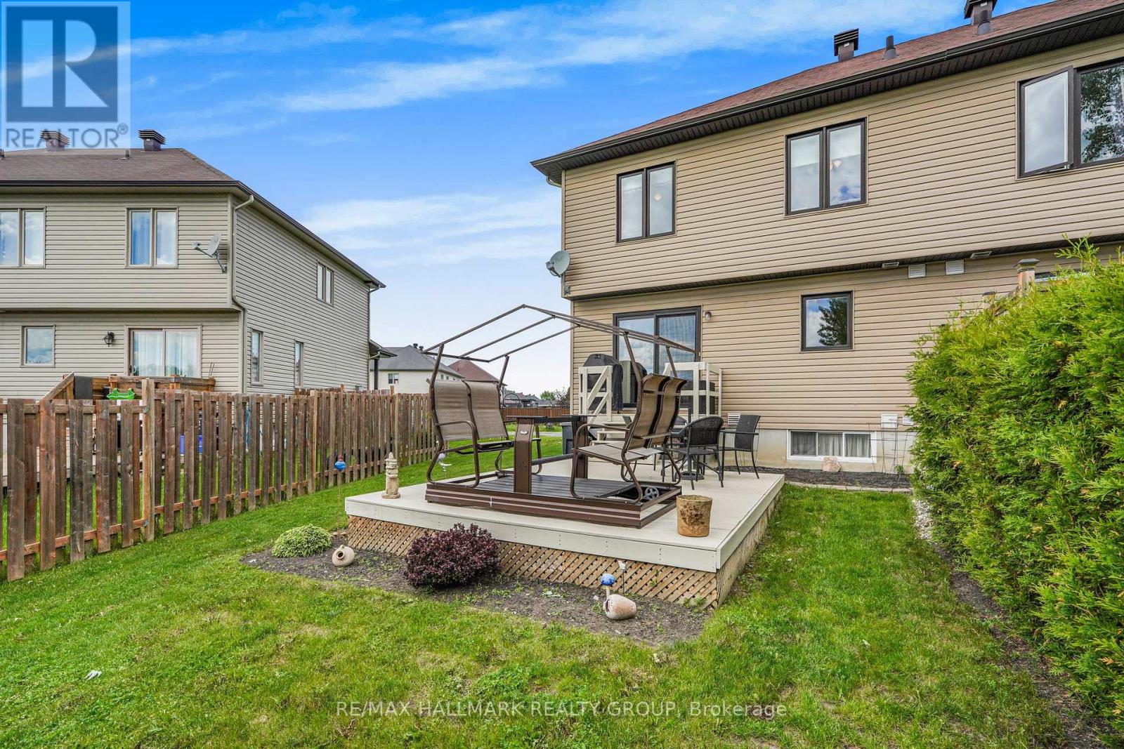 310 TRILLIUM CIRCLE - 28