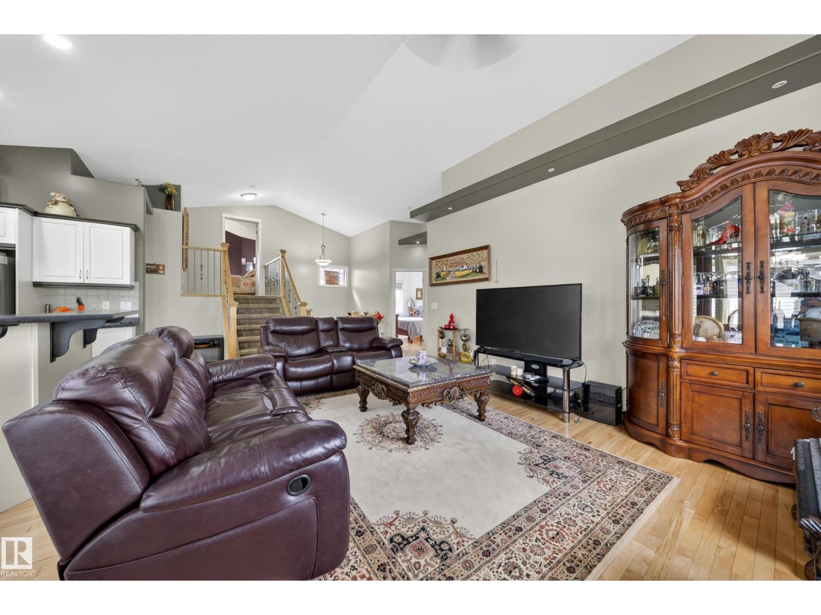 4113 59 Street - 10