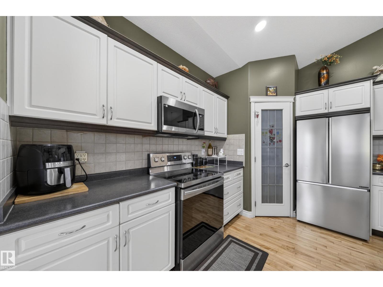 4113 59 Street - 17