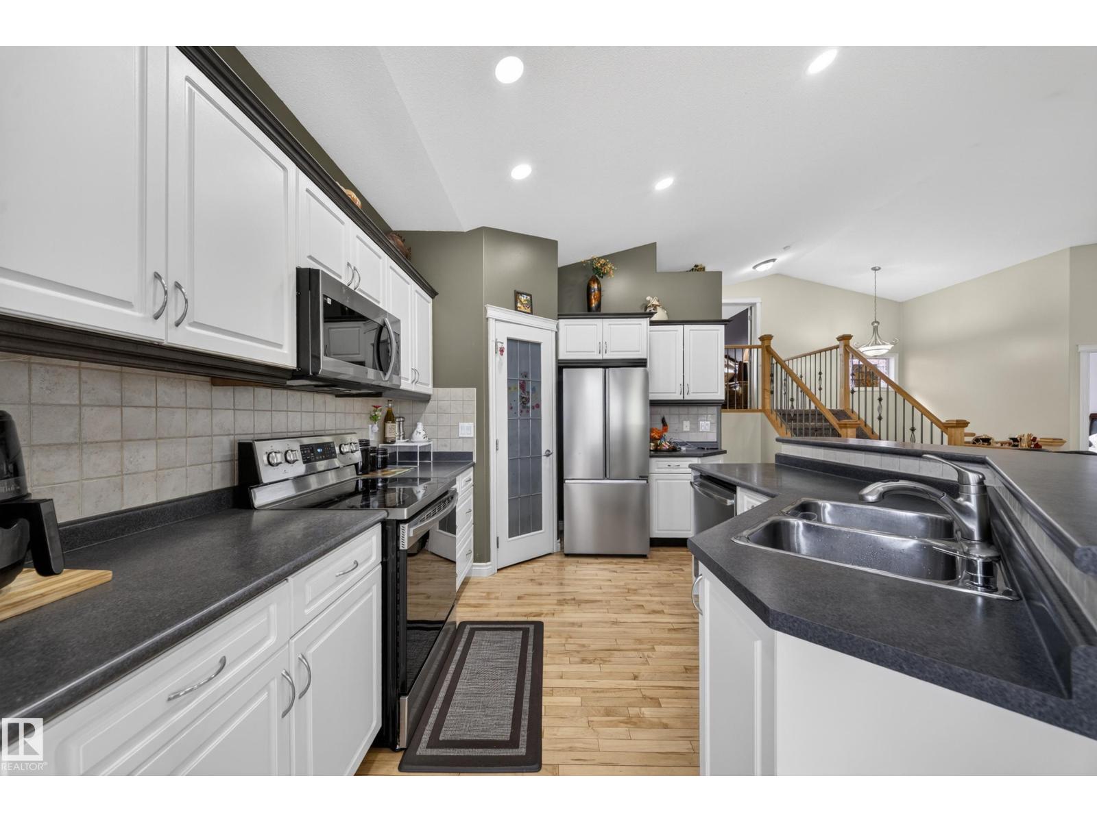 4113 59 Street - 18