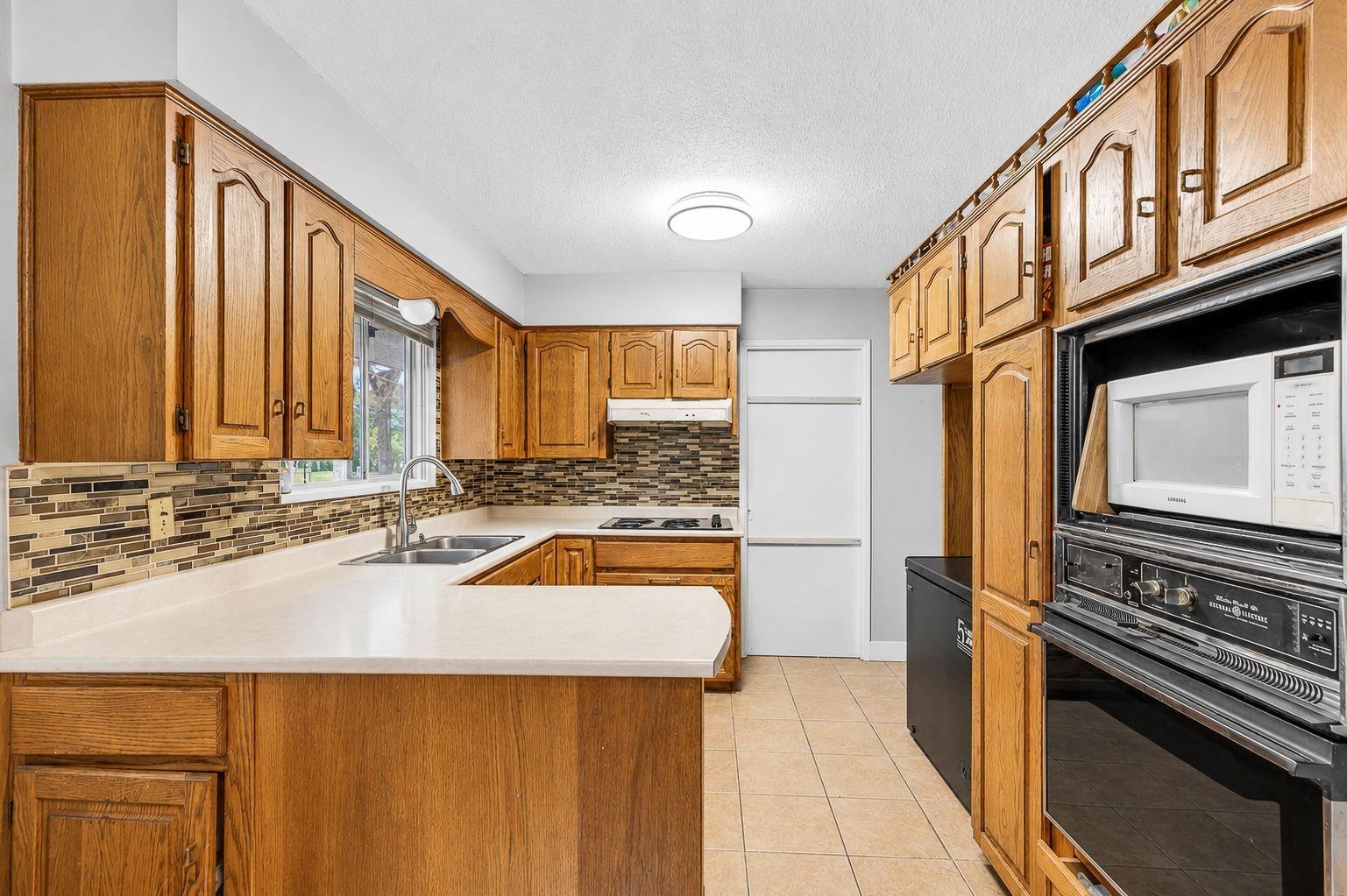 4 Bed, 3 Bath House for Sale in Delta – 11582 84A AVENUE, Delta – MLS# R3131317 - Image 10