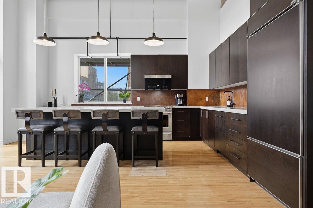 #104 10330 104 ST NW - 23