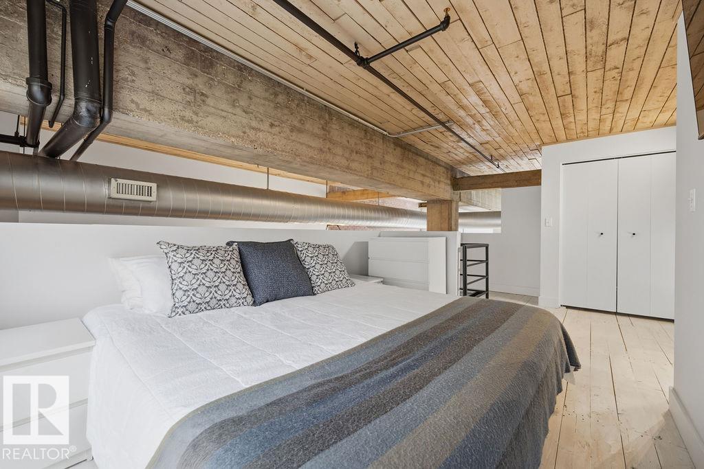 #104 10330 104 ST NW - 28
